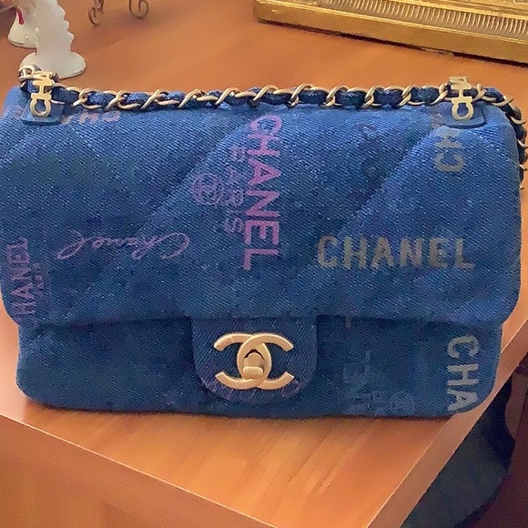 CHANEL Handbags - Chanel Fashion Purse 💖💖💕💕 NWOT